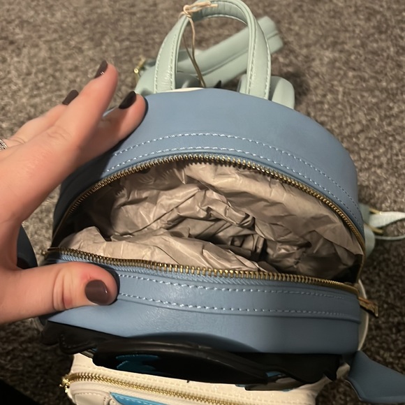 Elvis Stitch Loungefly Backpack - Picture 3 of 3